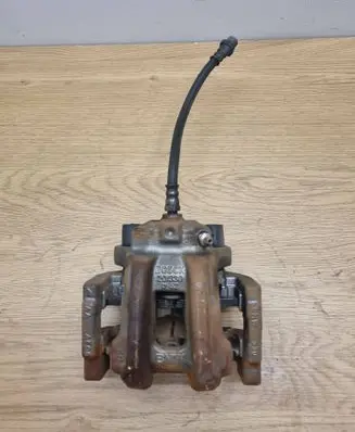 BMW 4 F32 F33 Rear brake caliper 20330