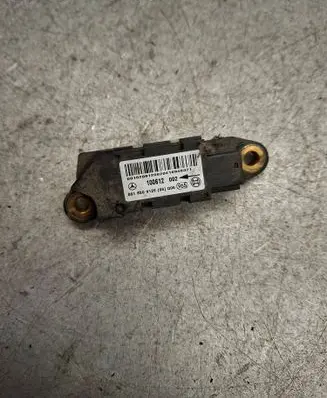Mercedes-Benz CLC CL203 Airbag deployment crash/impact sensor 0018209128