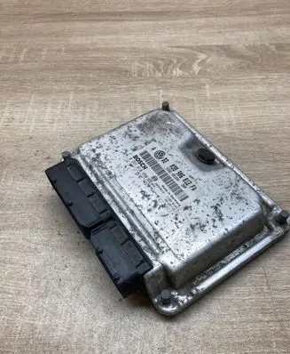Volkswagen Golf IV Engine control unit/module ECU 038906012FA 0281010650