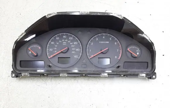 Volvo S80 Speedometer (instrument cluster)