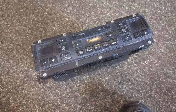 Audi A8 S8 D2 4D Climate control unit