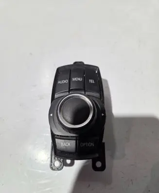 BMW 3 F30 F35 F31 Head unit multimedia control 033623101 9261704