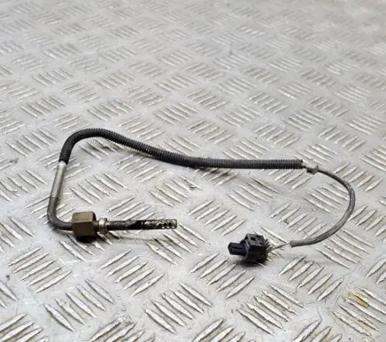 Mercedes-Benz E W212 Oil temperature sensor A0081532728