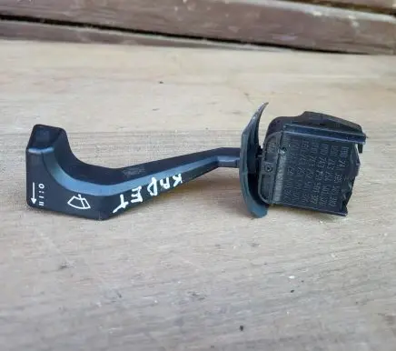 Opel Kadett E Wiper control stalk 090243395 090243253 090243254
