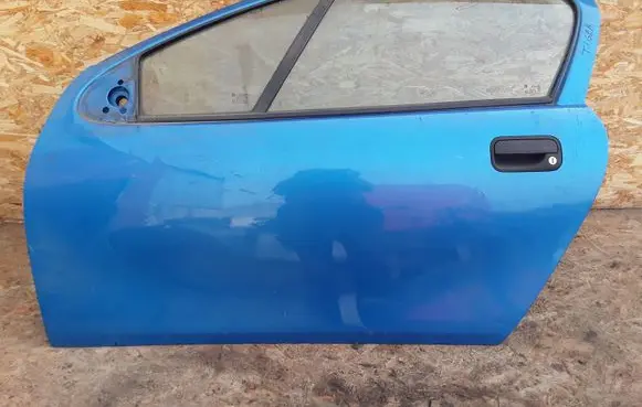 Opel Tigra A Front door E243R000980