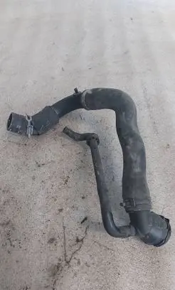 Volkswagen PASSAT B6 Engine coolant pipe/hose 3C0121087A