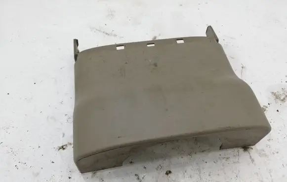 Steering wheel column trim