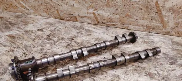 Maserati Quattroporte Camshaft 