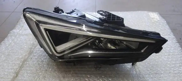Seat Leon IV Headlight/headlamp 5FB941008F