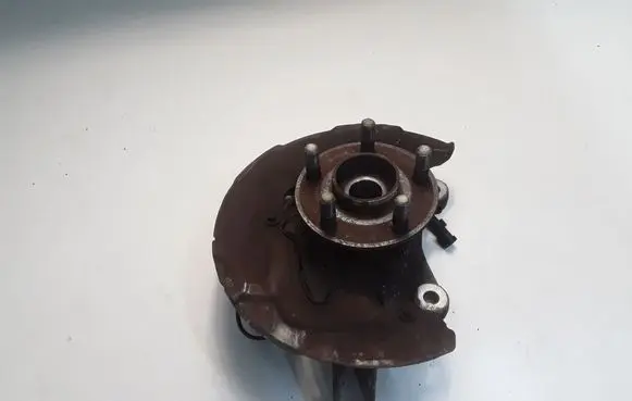 Ford Galaxy Front wheel hub E1GC3K171A