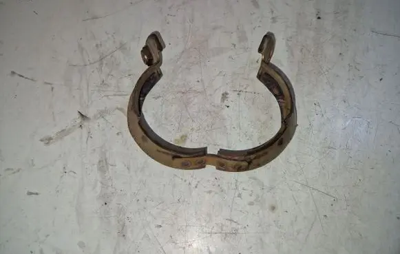 Mercedes-Benz E W212 Muffler pipe connector clamp A0009958902