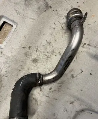 Renault Scenic II - Grand scenic II Intercooler hose/pipe