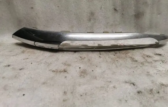 Mercedes-Benz B W246 W242 Front bumper lower grill A2428850274