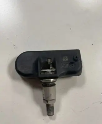 Chrysler Town u0026 Country V Tire pressure sensor 56053031AD