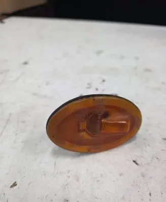 Mazda MX-3 Front fender indicator light 21461365