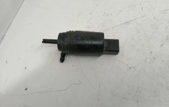 BMW 1 E81 E87 Windscreen/windshield washer pump 67128377612