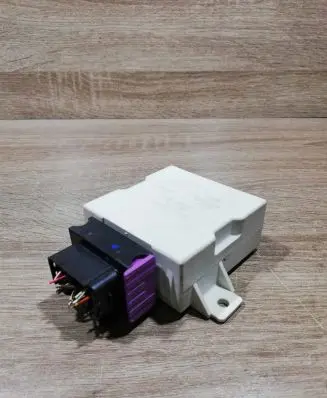 Toyota Avensis T250 Window wiper relay 8594005050 603027 603025