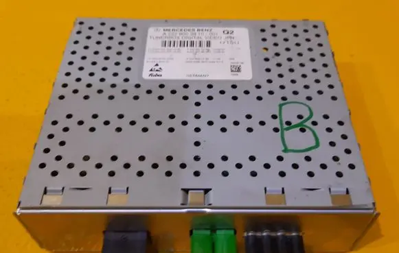 Mercedes-Benz S W222 Sound amplifier A2229003910