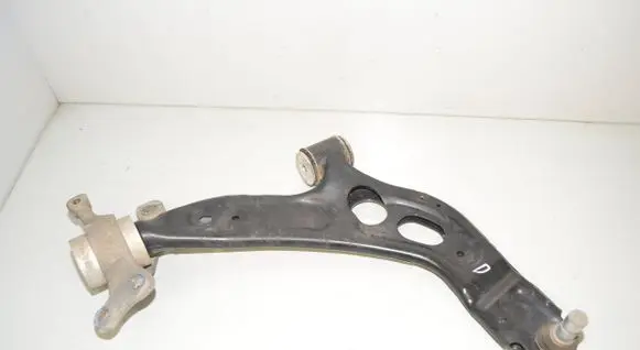 BMW 2 F45 Front lower control arm/wishbone 6879844 31126879844 31122785114