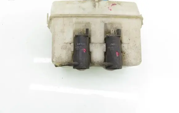 Suzuki Jimny Windshield washer fluid reservoir/tank 