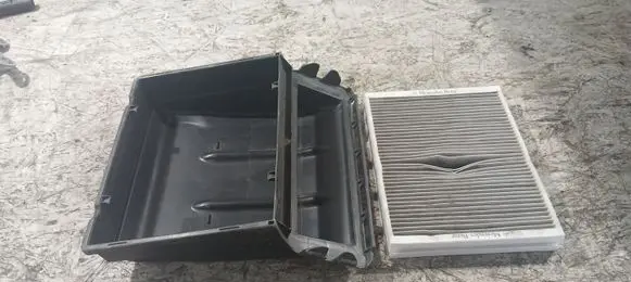 Mercedes-Benz C W205 Cabin air micro filter frame (part) A2058308802 075565000