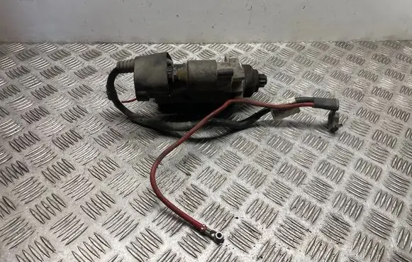 Volkswagen PASSAT B6 Starter motor 02Z911023 0001123012