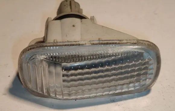 Honda Jazz Front fender indicator light 6R016528