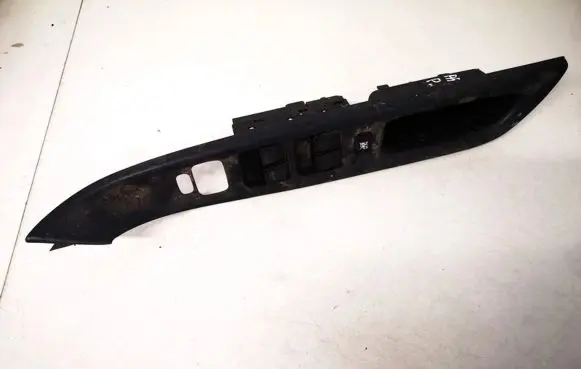 Mazda 6 Electric window control switch gj6a684l6 gj6a-684l6