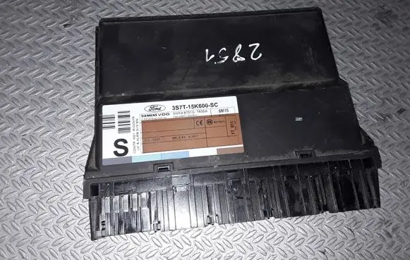 Ford Mondeo Mk III Comfort/convenience module 3S7T15K600SC 5WK48751GT83SA