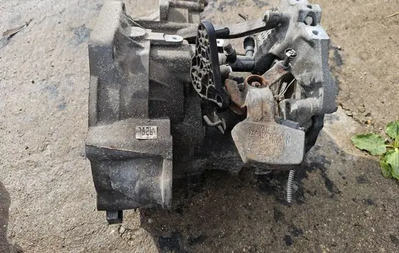 Skoda Yeti (5L) Manual 5 speed gearbox 0A4301107H