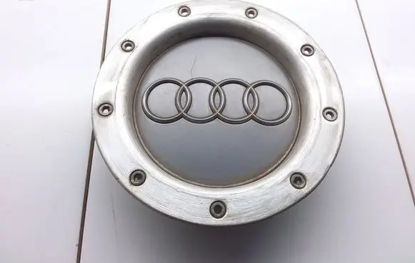 Audi A4 S4 B6 8E 8H Original wheel cap 8D0601165K
