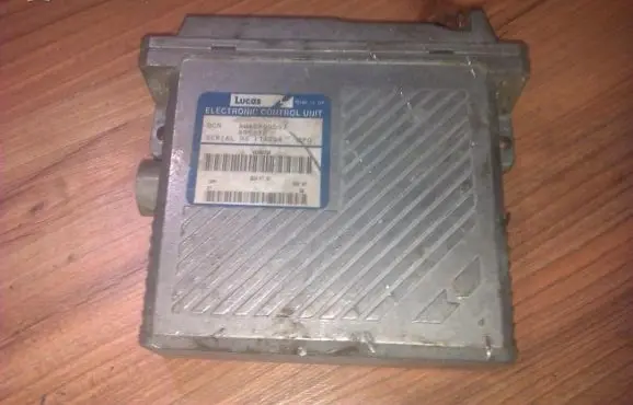 Fiat Bravo - Brava Engine control unit/module r04080003j
