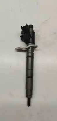 Volvo XC60 Fuel injector 31272690