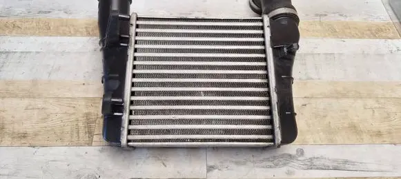 Volkswagen PASSAT B5.5 Intercooler radiator 8D0145805C 1767888 200302052