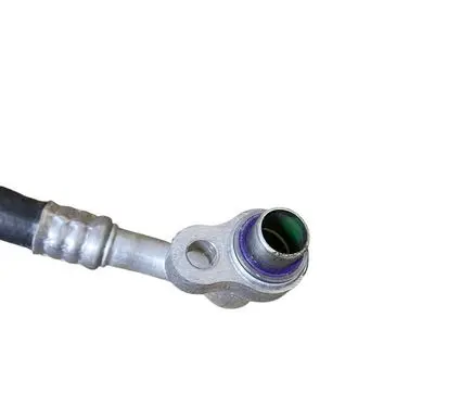 Chevrolet Malibu Air conditioning (A/C) pipe/hose 84421275