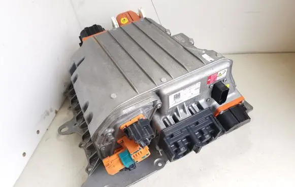 Audi e-tron Voltage converter inverter 4KE915250B