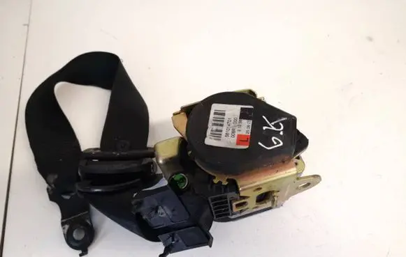 Mercedes-Benz E W211 Front seatbelt 561014701