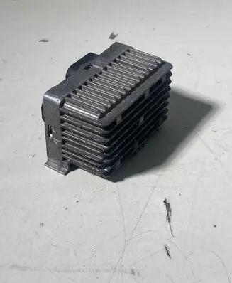Peugeot Boxer Glow plug pre-heat relay 0522121101