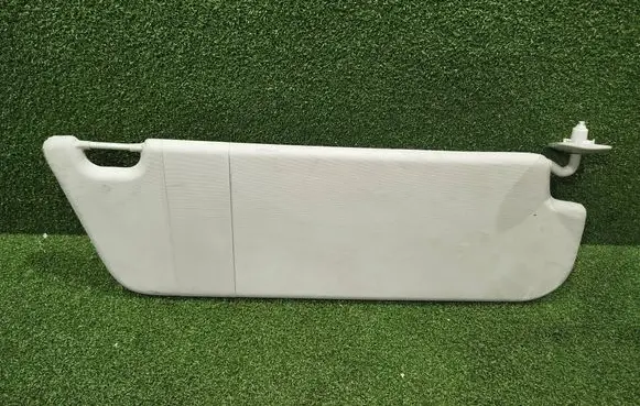 Sun visor