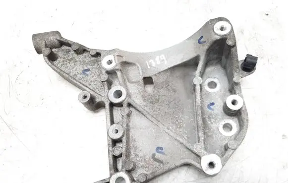 Fiat Tipo A/C compressor mount bracket 55284807