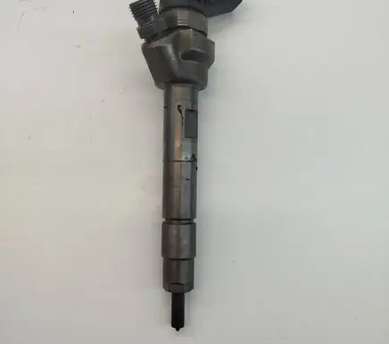 BMW 5 F10 F11 Fuel injector 781070202