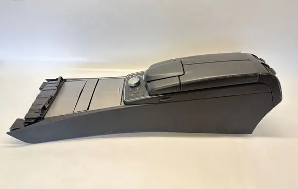 Mercedes-Benz E C207 W207 Armrest A2076804250
