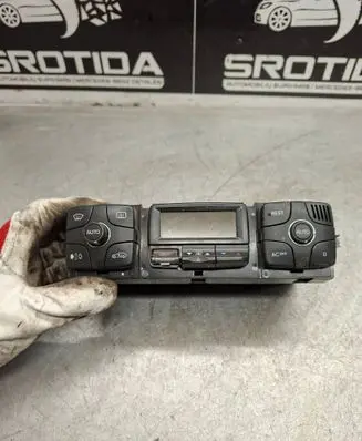 Mercedes-Benz S W220 Climate control unit 2208301185 00062703