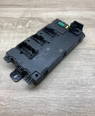 BMW 1 F20 F21 Central body control module 9274021