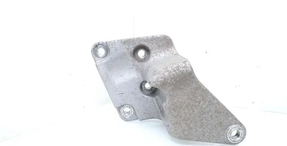 Hyundai Ioniq Engine mounting bracket