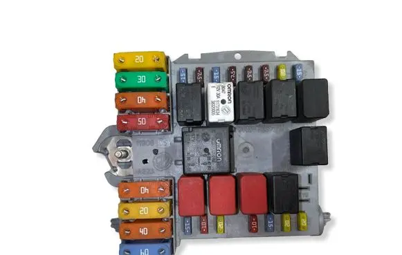 Alfa Romeo 159 Fuse box set 1190805
