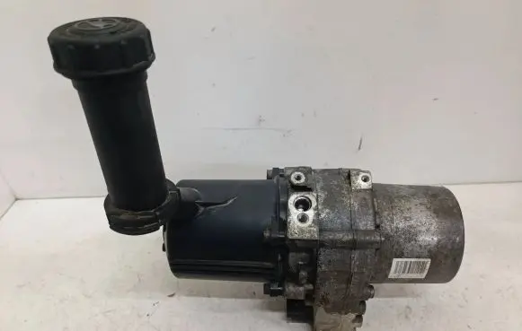 Peugeot 5008 Power steering pump 9676734280 023431C2 A5101811