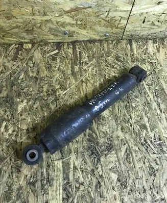 Nissan Pathfinder R51 Rear shock absorber/damper
