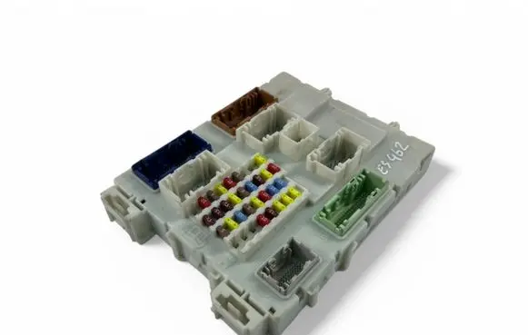 Ford Focus Fuse module F1FT14014DFA