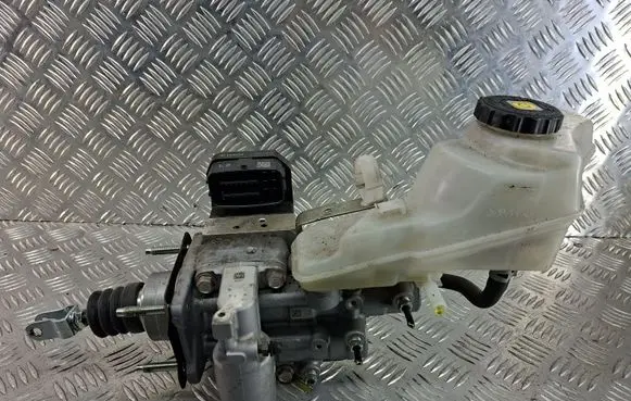 Toyota C-HR I Master brake cylinder 4721010040